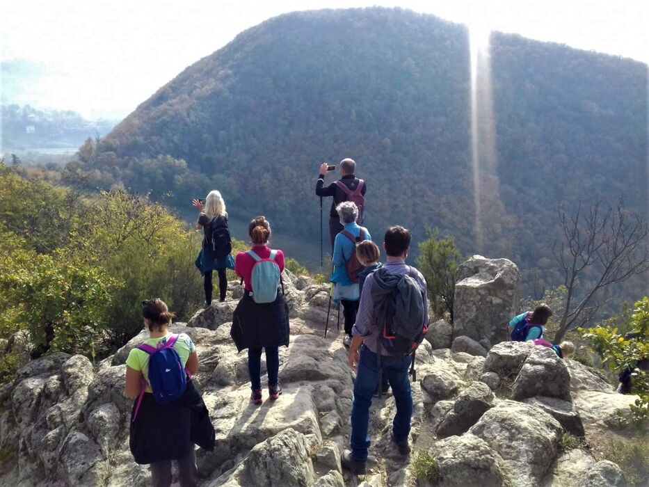 Trekking Euganeo sui Monti Altore e Comun Trekking Euganeo sui Monti Altore e Comun desktop picture