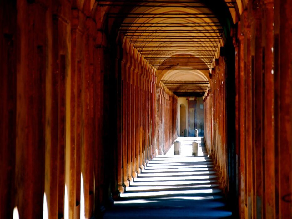 Bologna Ebraica: Tour Guidato tra Memorie e Fatti Storici Bologna Ebraica: Tour Guidato tra Memorie e Fatti Storici desktop picture