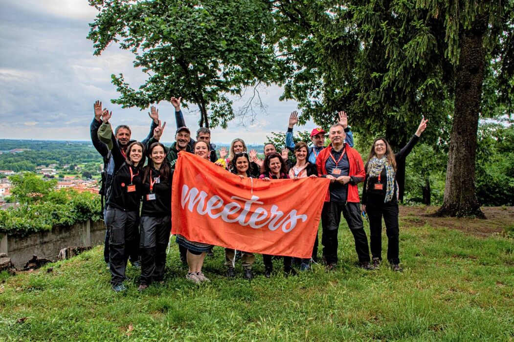 Passeggiata tra boschi e stagni del Parco Pineta di Appiano Gentile Passeggiata tra boschi e stagni del Parco Pineta di Appiano Gentile desktop picture