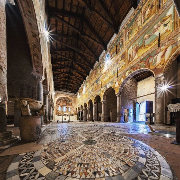 Passeggiata tra le Foci del Po di Volano e l’Abbazia di Pomposa Passeggiata tra le Foci del Po di Volano e l’Abbazia di Pomposa desktop picture