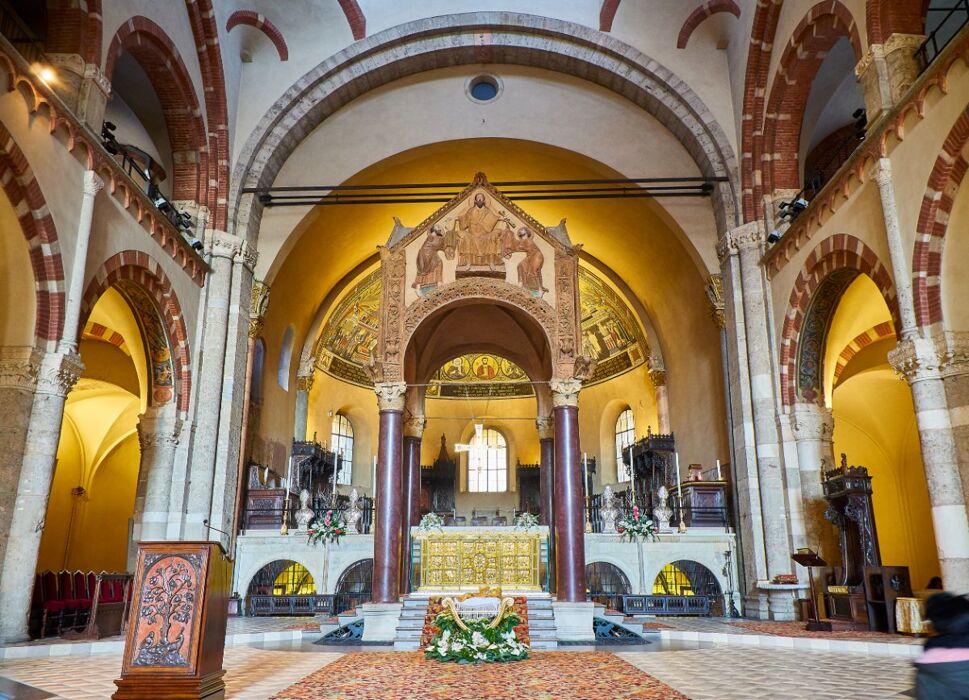 La Basilica di Sant'Ambrogio: Tour tra Misteri, Arcani e Simbologie La Basilica di Sant'Ambrogio: Tour tra Misteri, Arcani e Simbologie desktop picture