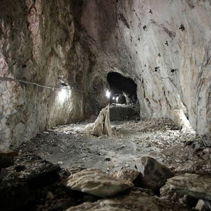 Visita alla Miniera di Talco della Bagnada Visita alla Miniera di Talco della Bagnada desktop picture