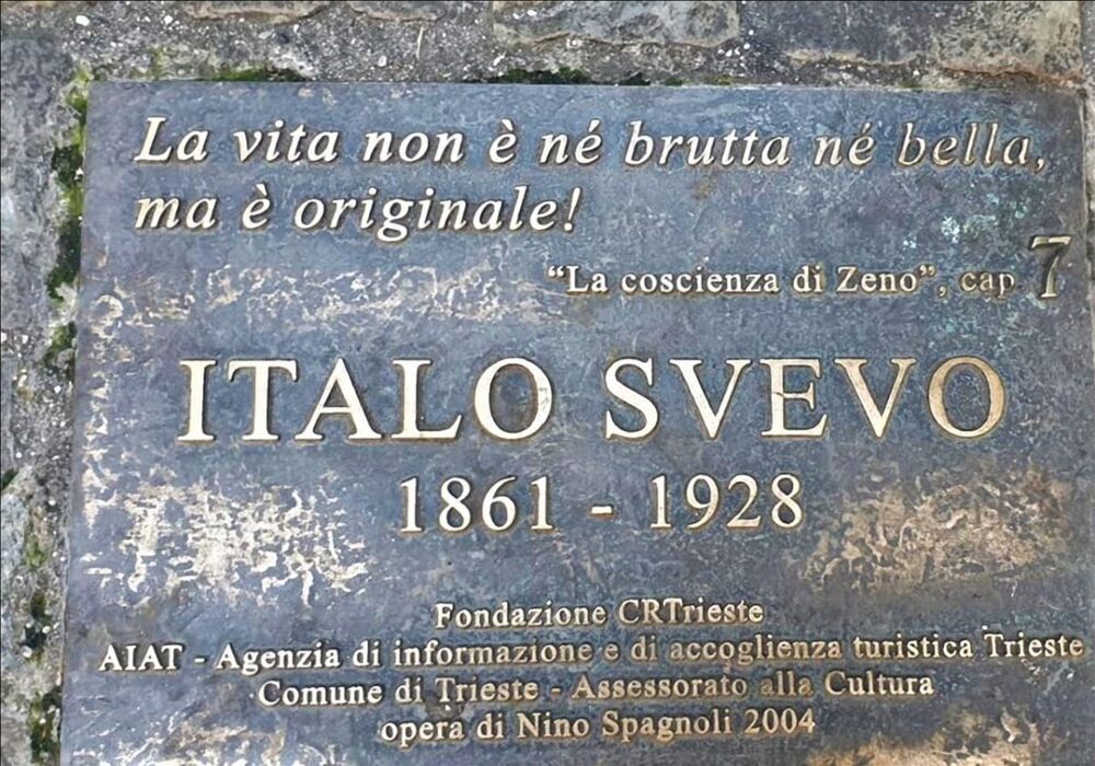 Tour Guidato a Trieste: Le Geometrie Teresiane Tour Guidato a Trieste: Le Geometrie Teresiane desktop picture