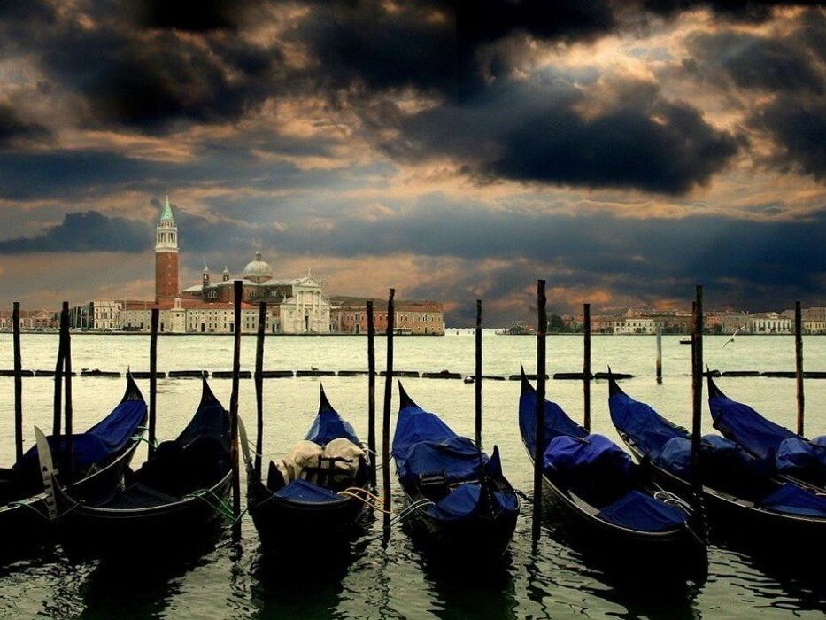 Venezia Occulta: Passeggiata tra Magia e Massoneria nella Serenissima Venezia Occulta: Passeggiata tra Magia e Massoneria nella Serenissima desktop picture