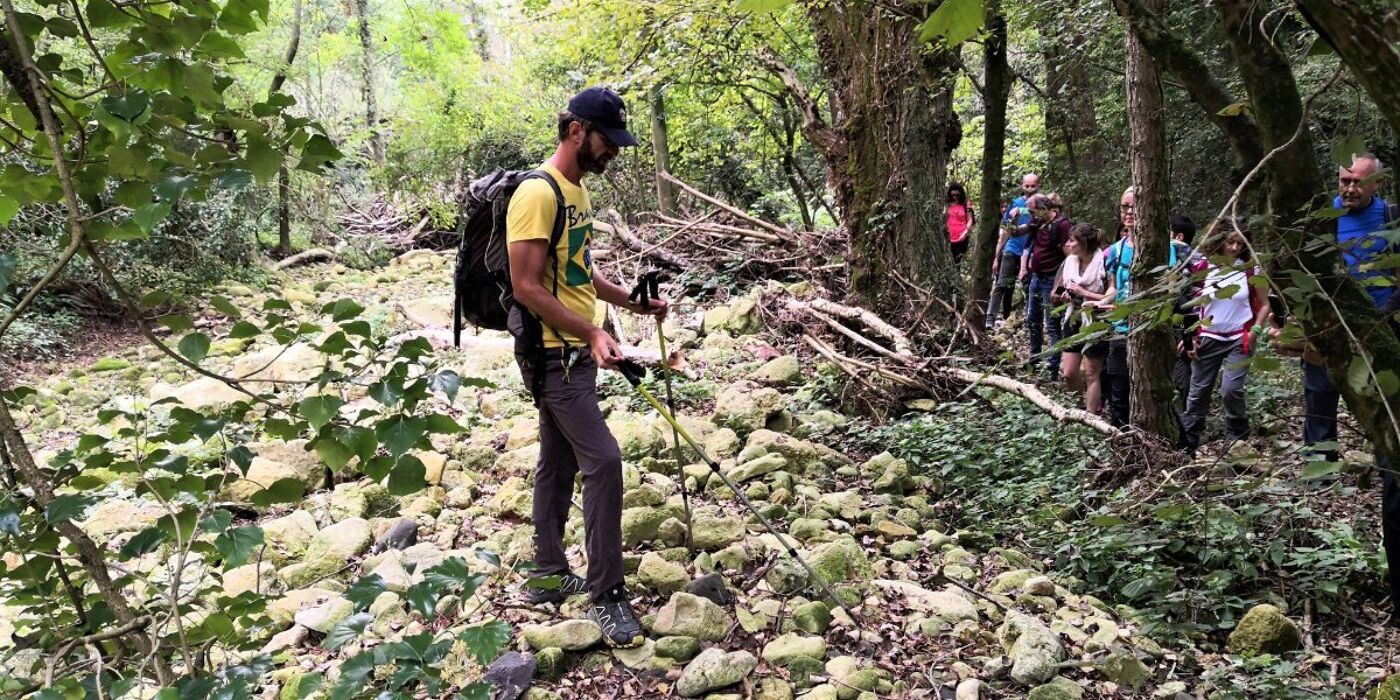 Trekking alla Forra di Vajo Borago: Il Canyon Millenario Trekking alla Forra di Vajo Borago: Il Canyon Millenario desktop picture