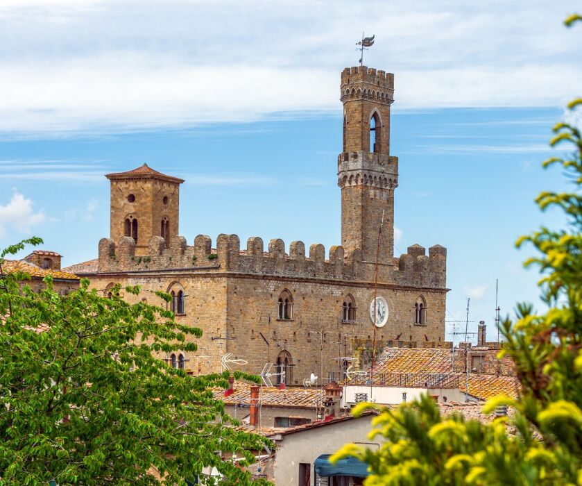 Visita guidata a Volterra: tra passato e presente Visita guidata a Volterra: tra passato e presente desktop picture
