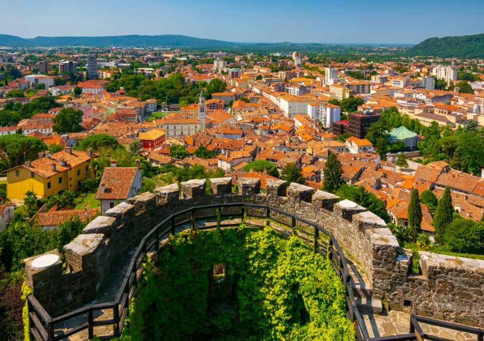 Visita Guidata a Gorizia: Racconti da un Confine Quasi Invisibile Visita Guidata a Gorizia: Racconti da un Confine Quasi Invisibile desktop picture