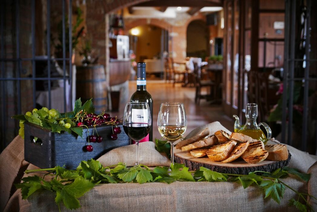 Passeggiata tra i Vigneti con Degustazione Passeggiata tra i Vigneti con Degustazione desktop picture