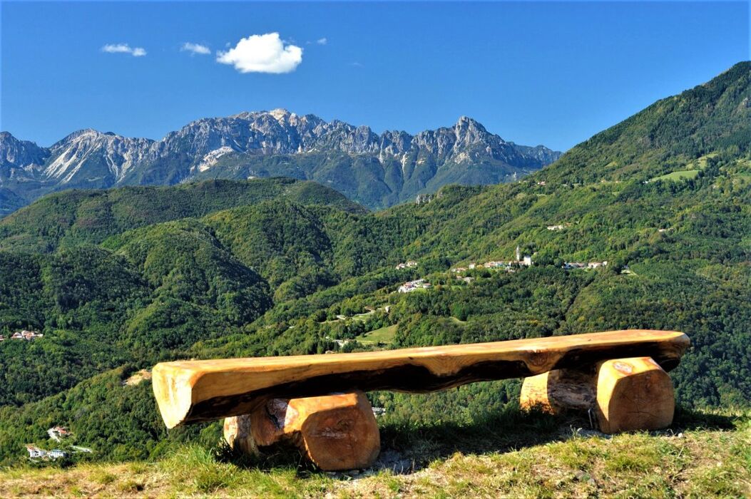 Passeggiata al Tretto: Tra Miniere, Torrenti e Contrade Passeggiata al Tretto: Tra Miniere, Torrenti e Contrade desktop picture