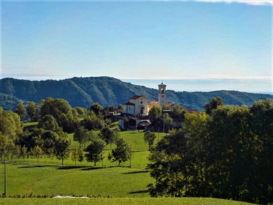 Cerealto Cimbro: Escursione sulle Colline Vicentine Cerealto Cimbro: Escursione sulle Colline Vicentine desktop picture