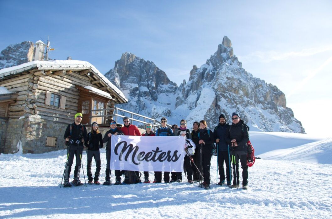 Ciaspolata a San Martino di Castrozza Ciaspolata a San Martino di Castrozza desktop picture