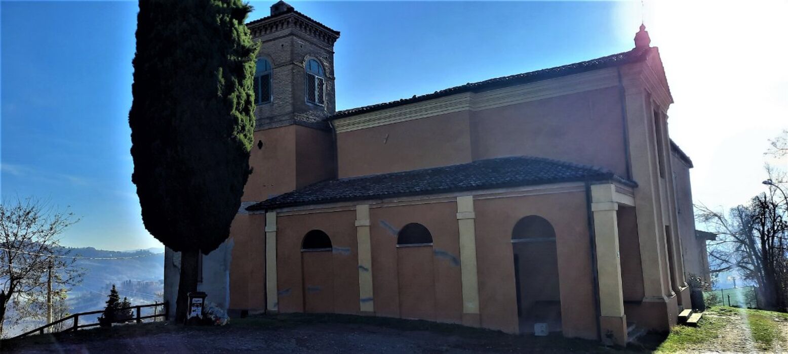 Trekking da San Lorenzo in Collina al Monte di Avezzano Trekking da San Lorenzo in Collina al Monte di Avezzano desktop picture