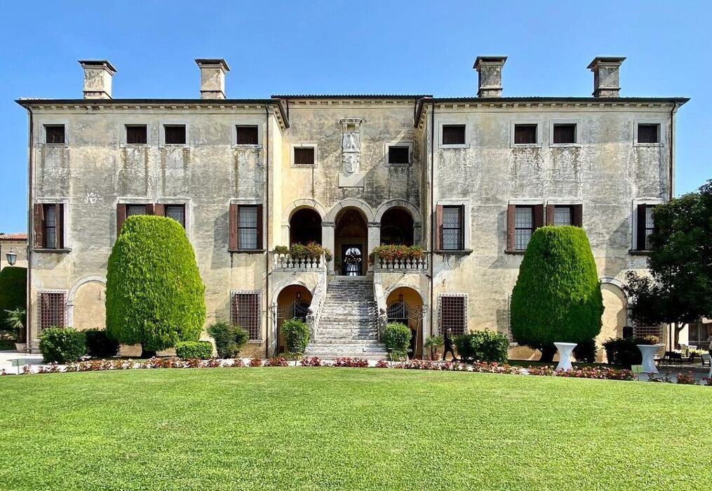 I Dolci Sentieri da Valle di Sotto a Villa Godi Malinverni I Dolci Sentieri da Valle di Sotto a Villa Godi Malinverni desktop picture