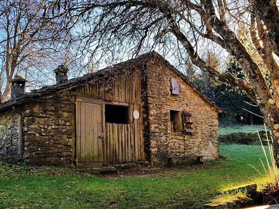 Alla Scoperta di Chiapporato: Escursione nel Borgo Fantasma Alla Scoperta di Chiapporato: Escursione nel Borgo Fantasma desktop picture