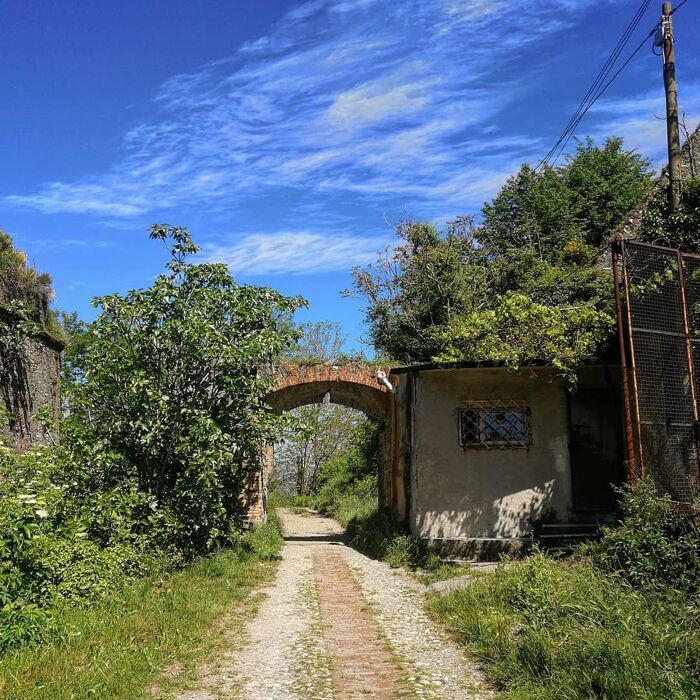 L'Antica Via Postumia: Passeggiata in Val Polcevera L'Antica Via Postumia: Passeggiata in Val Polcevera desktop picture
