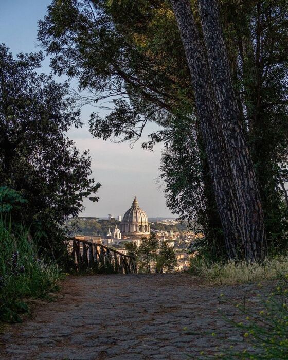 La Via Francigena: da Viterbo a Roma La Via Francigena: da Viterbo a Roma desktop picture