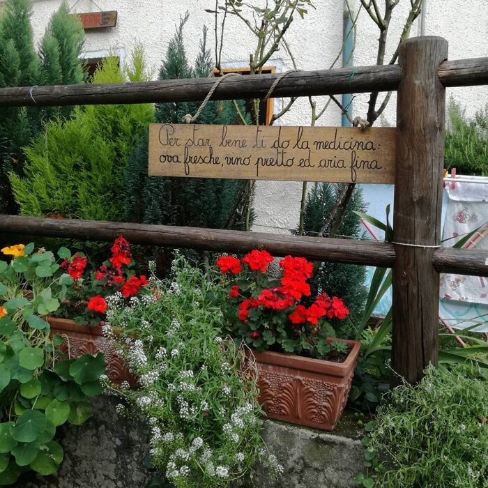 Lagacci: Passeggiata nel Paese dei Proverbi Lagacci: Passeggiata nel Paese dei Proverbi desktop picture