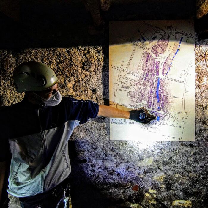 Speleologia Urbana: Tour alla Scoperta della Brescia Sotterranea Speleologia Urbana: Tour alla Scoperta della Brescia Sotterranea desktop picture