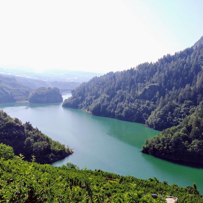 Emozionante Rafting lungo le Rapide del Fiume Noce Emozionante Rafting lungo le Rapide del Fiume Noce desktop picture