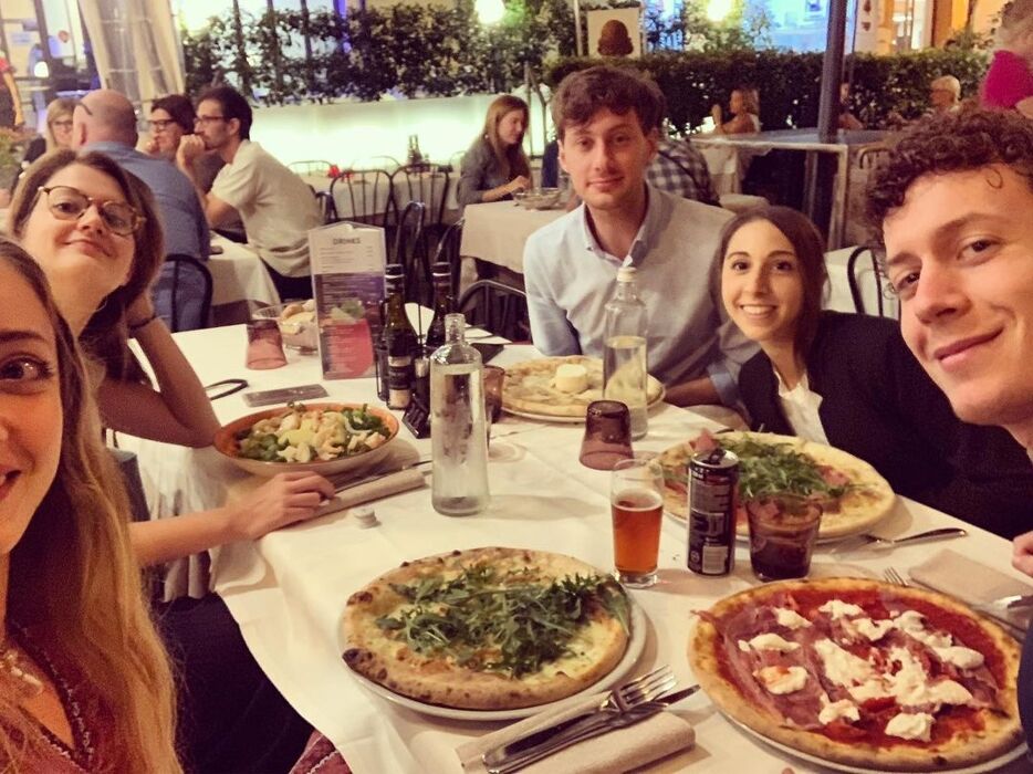 Pizzata dei Single Ai Sette Santi a Vicenza Pizzata dei Single Ai Sette Santi a Vicenza desktop picture