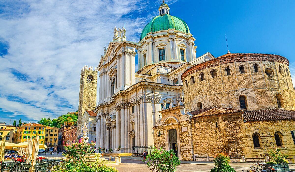 Uscita di Gruppo in Lingua Inglese: Brescia Storica Uscita di Gruppo in Lingua Inglese: Brescia Storica desktop picture