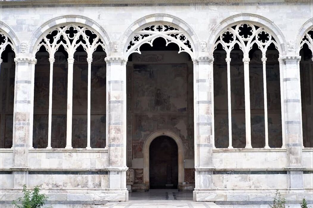 Visita guidata al Camposanto: tra storia, arte e religione Visita guidata al Camposanto: tra storia, arte e religione desktop picture