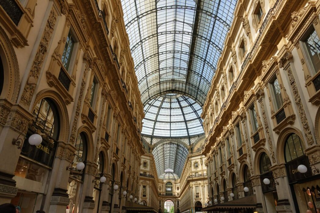 Passeggiata nella Milano delle Donne: Tra Artiste e Rivoluzionarie Passeggiata nella Milano delle Donne: Tra Artiste e Rivoluzionarie desktop picture