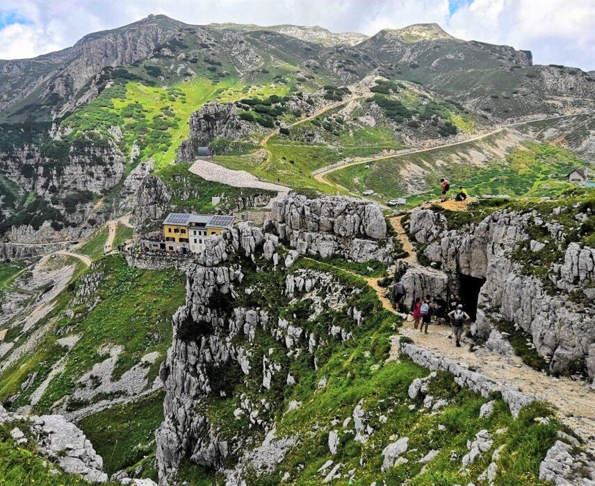 Le 52 Gallerie del Pasubio: Trekking nella storia Le 52 Gallerie del Pasubio: Trekking nella storia desktop picture