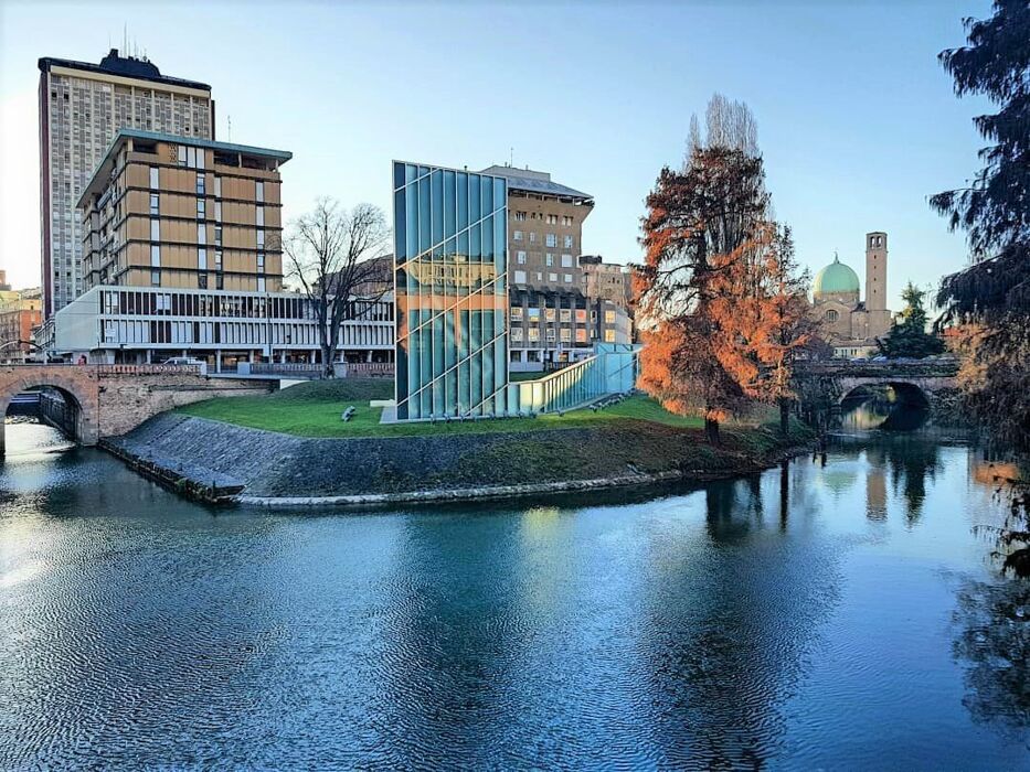 Tour in Battello con Aperitivo: Il profilo inedito di Padova Tour in Battello con Aperitivo: Il profilo inedito di Padova desktop picture