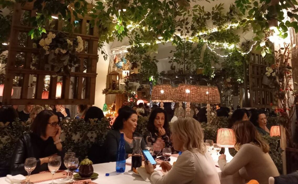 Caccia al Tesoro nel meraviglioso Parco del Valentino + Hotel Caccia al Tesoro nel meraviglioso Parco del Valentino + Hotel desktop picture