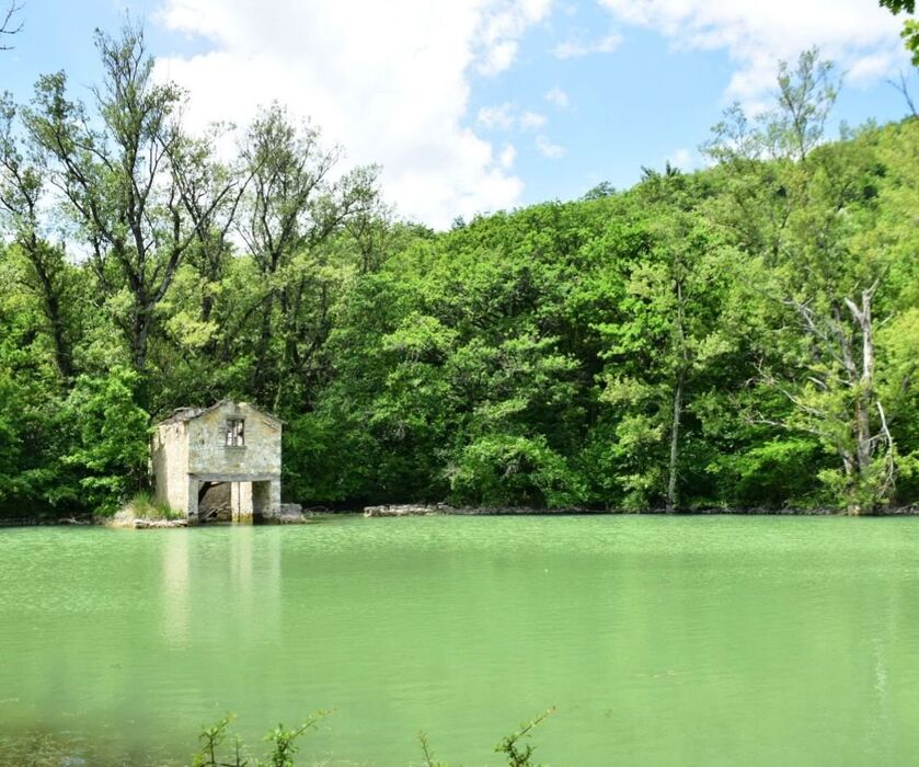 In Val Pessola: escursione nella Collina Parmense In Val Pessola: escursione nella Collina Parmense desktop picture