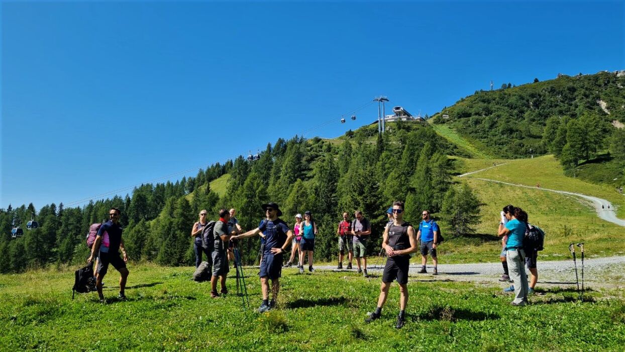 Trekking sull'Adamello: Il Giro dei 5 Laghi Trekking sull'Adamello: Il Giro dei 5 Laghi desktop picture