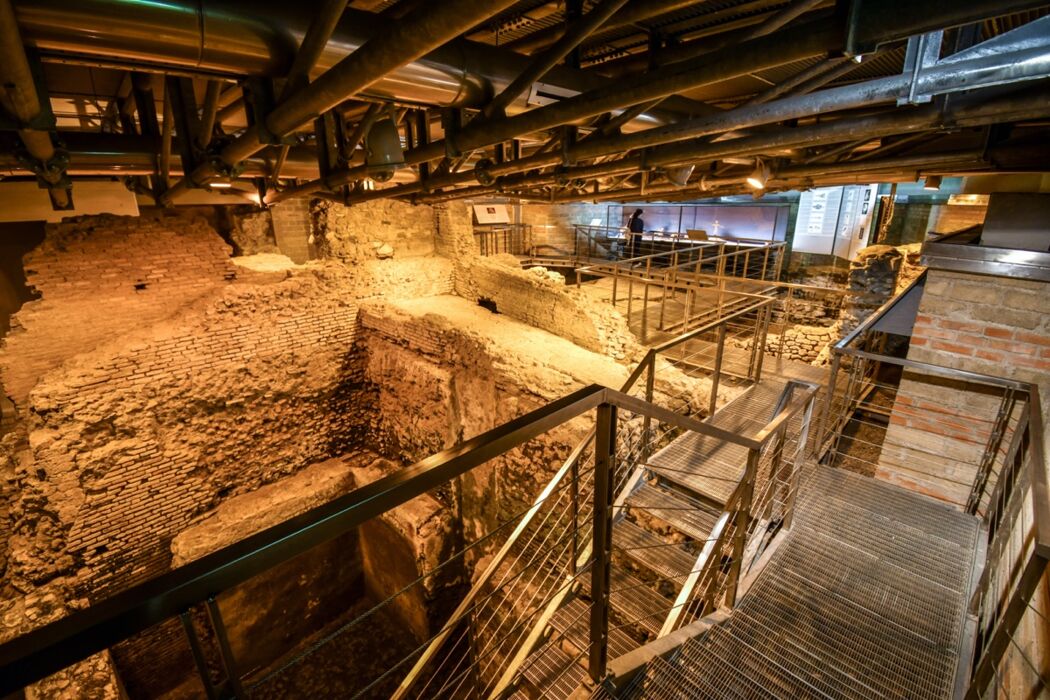 La Città dell'Acqua: Tour Guidato dell'Acquedotto Vergine La Città dell'Acqua: Tour Guidato dell'Acquedotto Vergine desktop picture