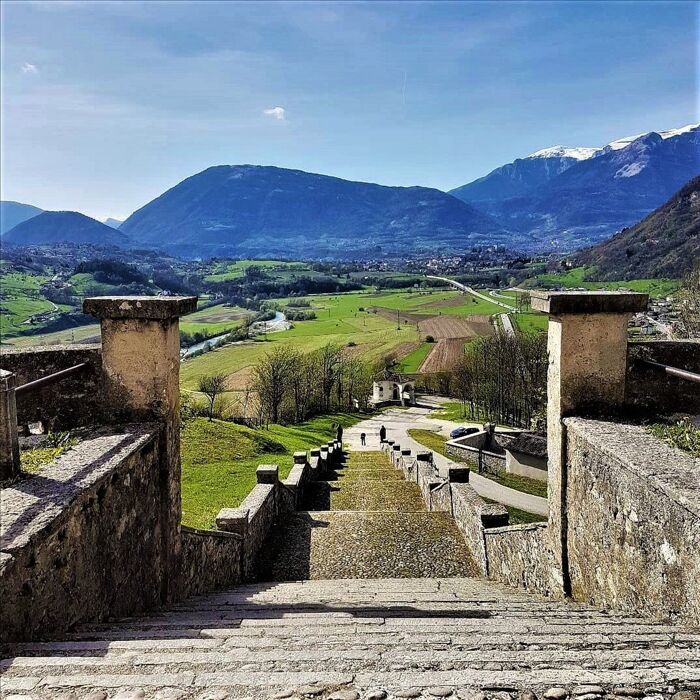 Il Monte Miesna: Camminata tra Spiritualità, Natura e Arte Il Monte Miesna: Camminata tra Spiritualità, Natura e Arte desktop picture