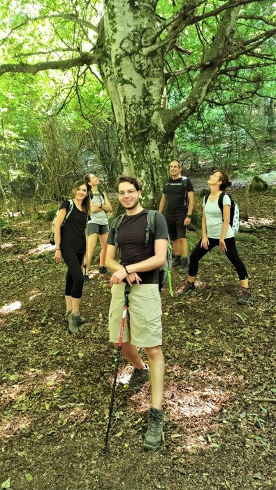 Escursione sul Monte Venere fino al Nascondiglio del Diavolo Escursione sul Monte Venere fino al Nascondiglio del Diavolo desktop picture