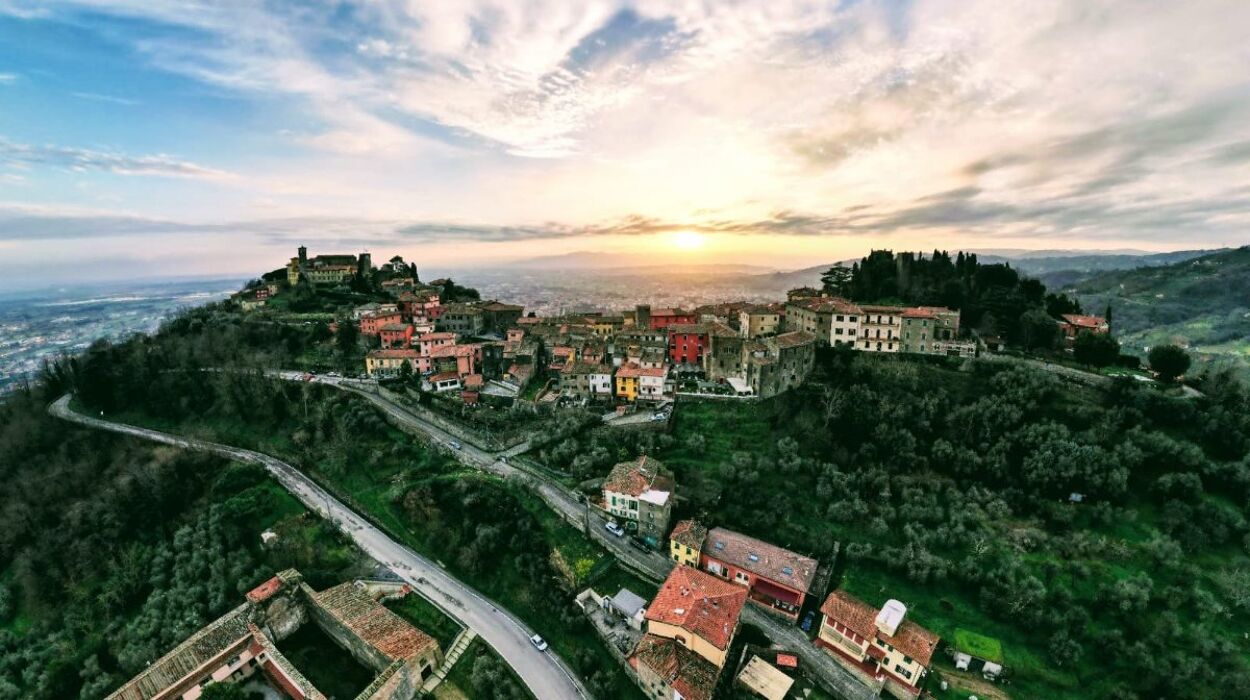 Tramonto a Montecatini Alto: Passeggiata e Pizza nel Borgo Medievale Tramonto a Montecatini Alto: Passeggiata e Pizza nel Borgo Medievale desktop picture