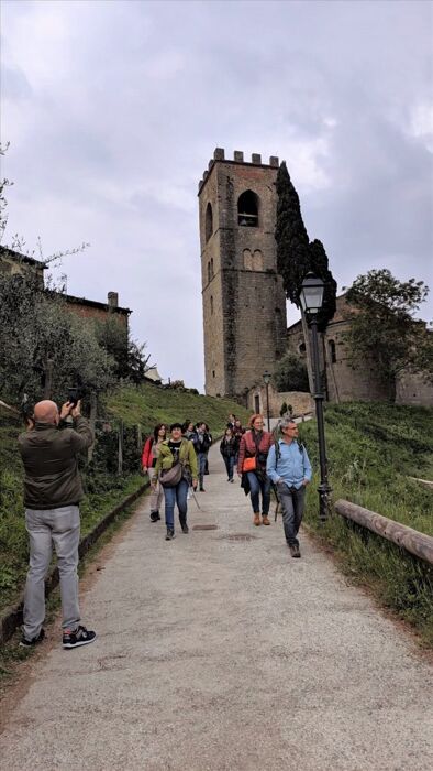 Passeggiata al tramonto a Buggiano Castello con Pizzata finale Passeggiata al tramonto a Buggiano Castello con Pizzata finale desktop picture
