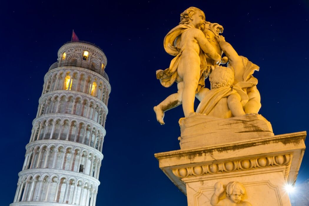 🎃Halloween a Pisa: I Misteri di Piazza dei Miracoli🎃 🎃Halloween a Pisa: I Misteri di Piazza dei Miracoli🎃 desktop picture