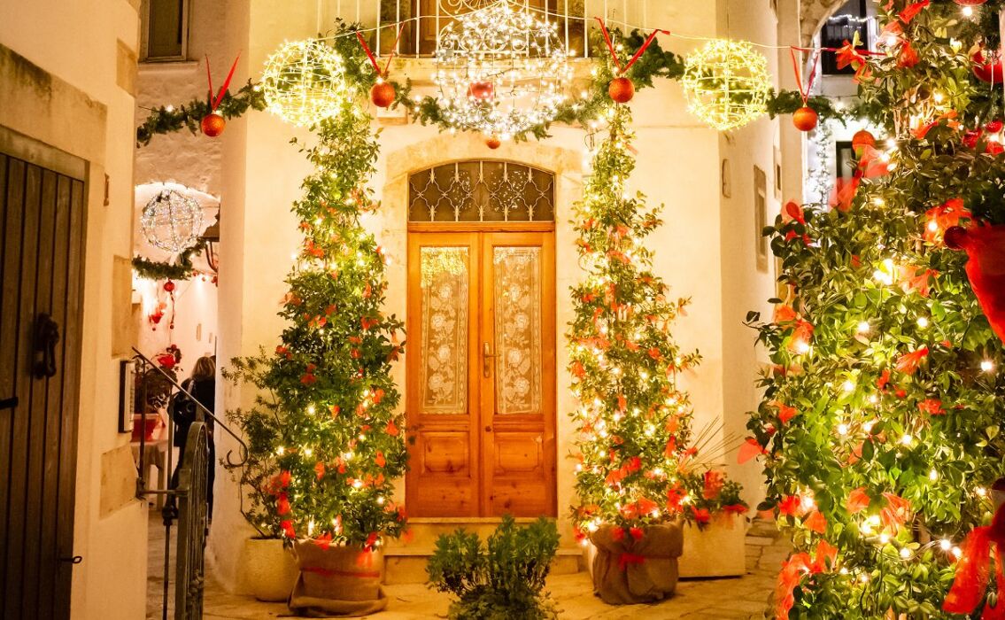 Capodanno da Sogno tra le Magie di Ostuni, Alberobello e Matera Capodanno da Sogno tra le Magie di Ostuni, Alberobello e Matera desktop picture
