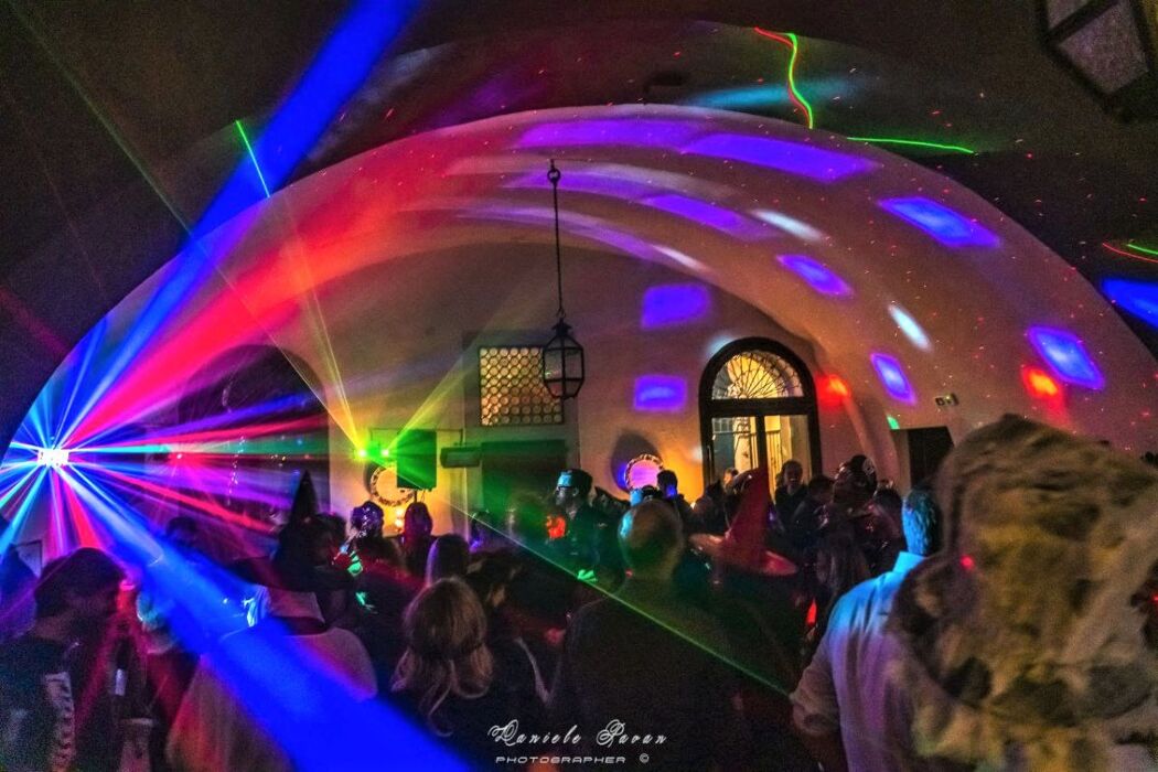 Halloween in Villa Malinverni: la Notte delle Streghe Halloween in Villa Malinverni: la Notte delle Streghe desktop picture