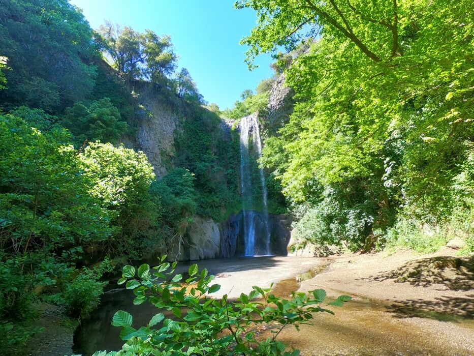 Trekking dalle Cascate di Cerveteri alla Via degli Inferi Trekking dalle Cascate di Cerveteri alla Via degli Inferi desktop picture
