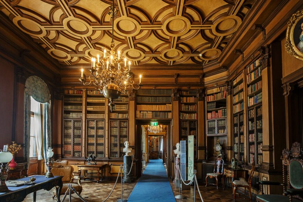 Il Castello di Miramare: Tour Guidato nella Perla Bianca di Trieste Il Castello di Miramare: Tour Guidato nella Perla Bianca di Trieste desktop picture