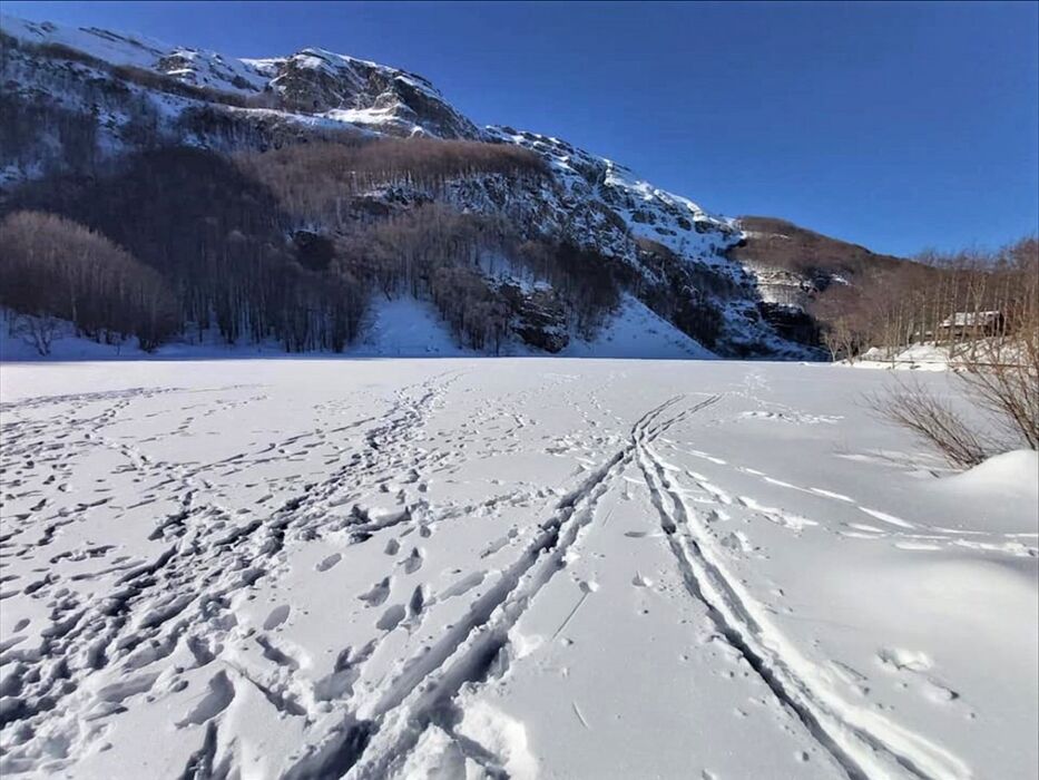 Ciaspolata al Lago Santo Modenese (Ciaspole Incluse) Ciaspolata al Lago Santo Modenese (Ciaspole Incluse) desktop picture