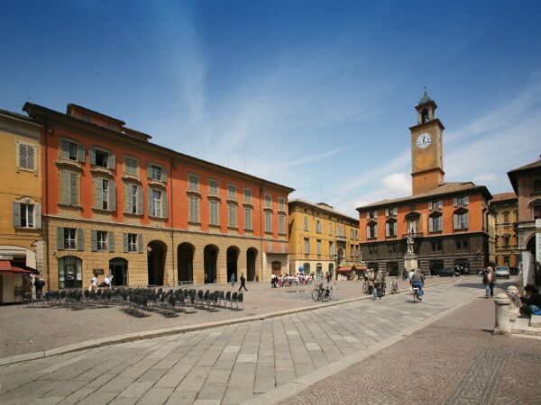 Event card Reggio Emilia Medievale: Un Percorso Urbano tra Canali e Opifici cover image