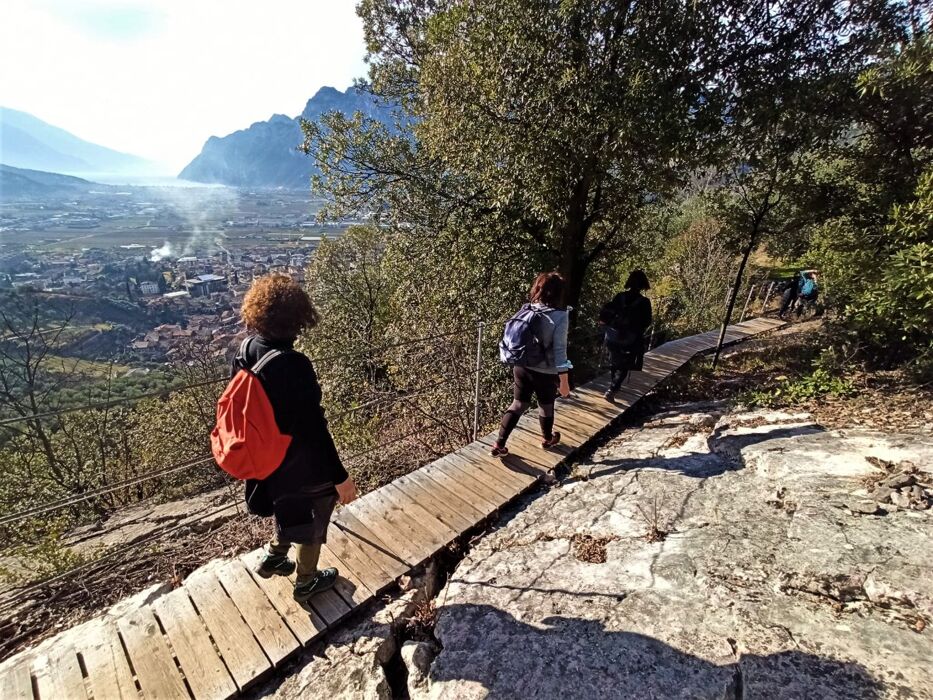 Il Castello di Arco: un Trekking panoramico Il Castello di Arco: un Trekking panoramico desktop picture