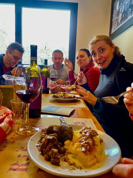 Ciaspolata al Lago Santo Parmense Ciaspolata al Lago Santo Parmense desktop picture