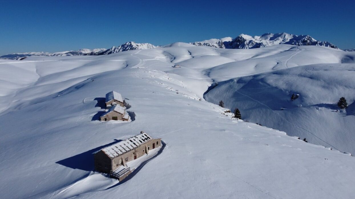 Ciaspolata panoramica a Bosco Chiesanuova Ciaspolata panoramica a Bosco Chiesanuova desktop picture