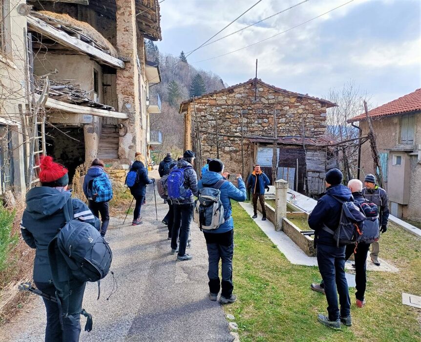 Trekking tra le contrade alte della Val Leogra - Seconda Parte Trekking tra le contrade alte della Val Leogra - Seconda Parte desktop picture