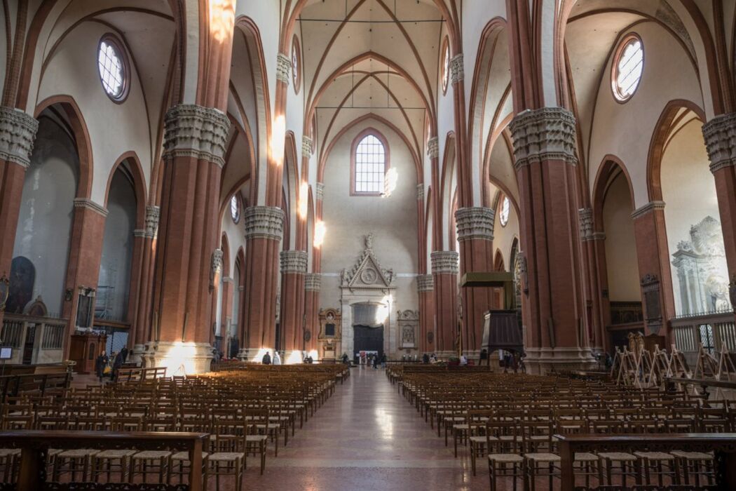 Passeggiata guidata nella Bologna Medievale Passeggiata guidata nella Bologna Medievale desktop picture