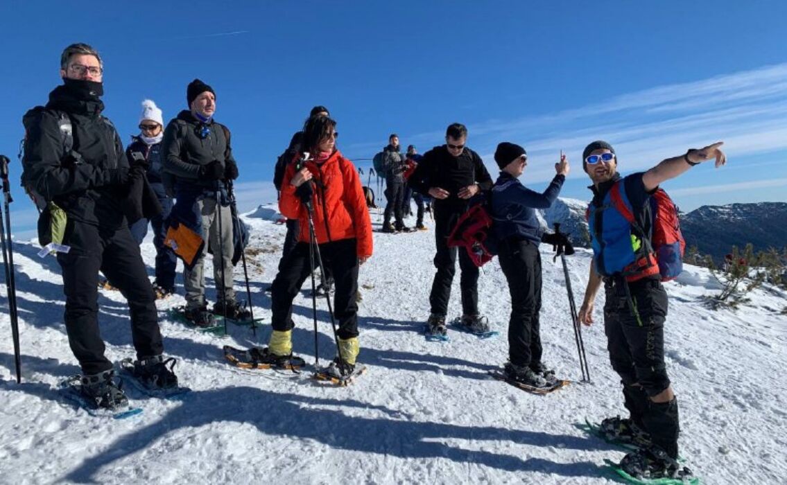 Altopiano dei Sette Comuni: Ciaspolata e Giro in Motoslitta Altopiano dei Sette Comuni: Ciaspolata e Giro in Motoslitta desktop picture